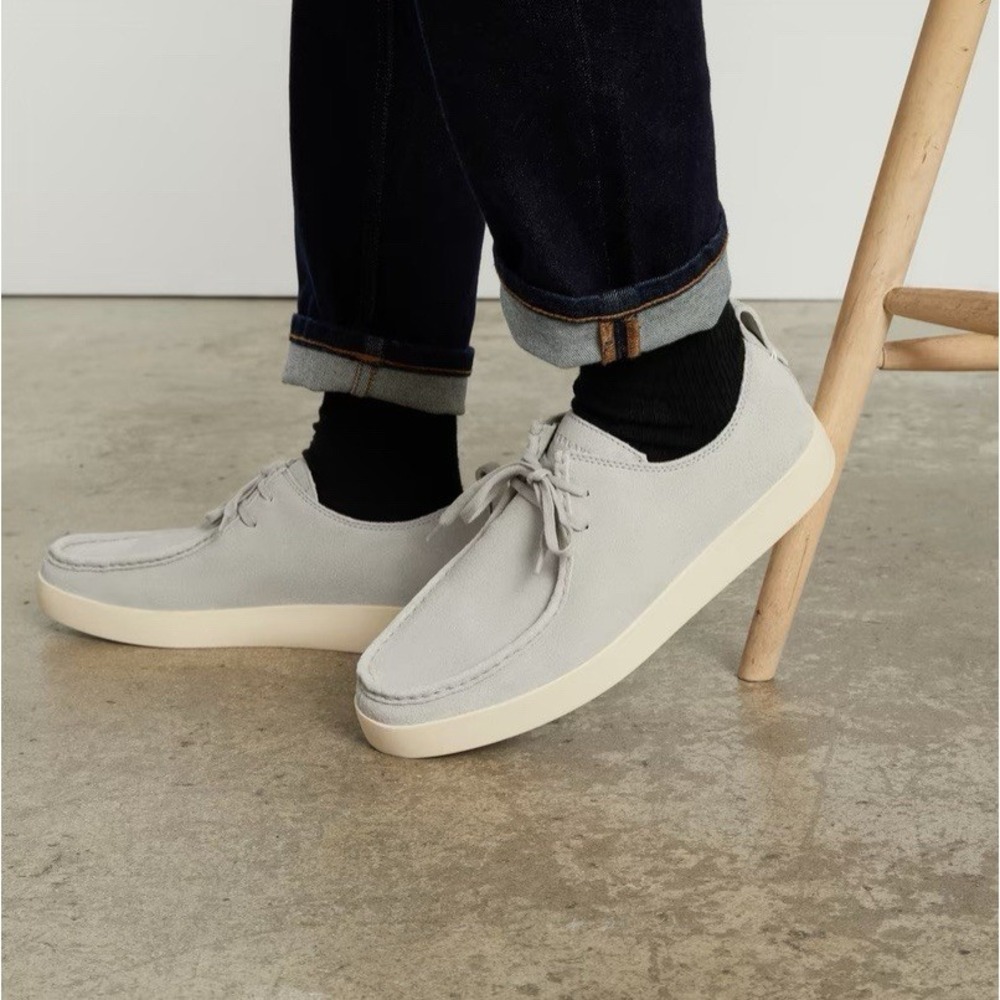 Men's EVERLANE Size 10 Cool Grey Suede Desert Shoes